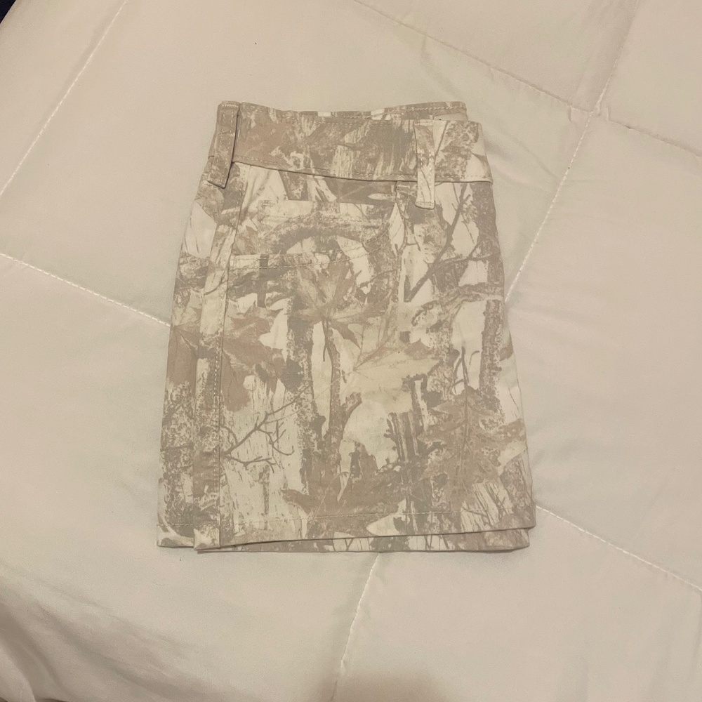 WHITE CAMO JEAN SKIRT